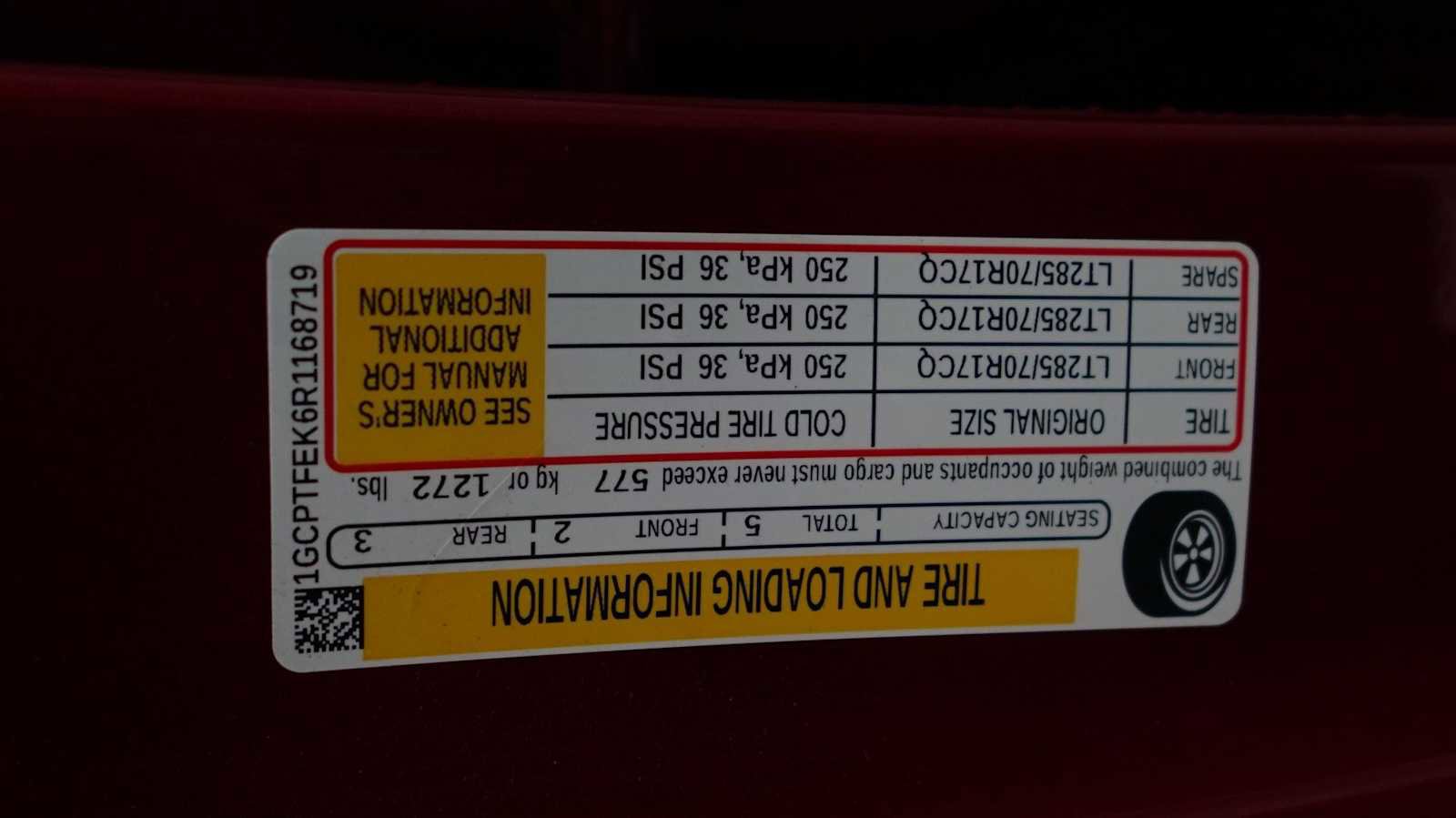 Used 2024 Chevrolet Colorado ZR2 w/ Technology Package AWD/4WD image 41