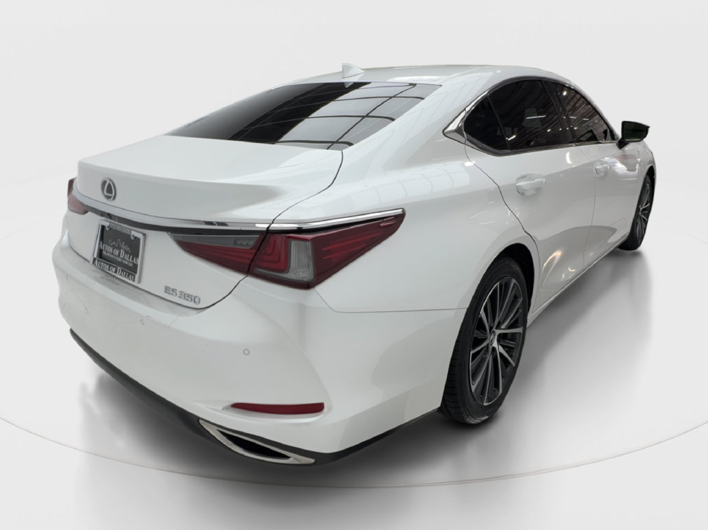 Used 2024 Lexus ES 350 w/ Premium Package FWD image 8