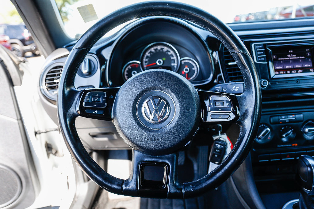 Used 2018 Volkswagen Beetle 2.0T S FWD image 51
