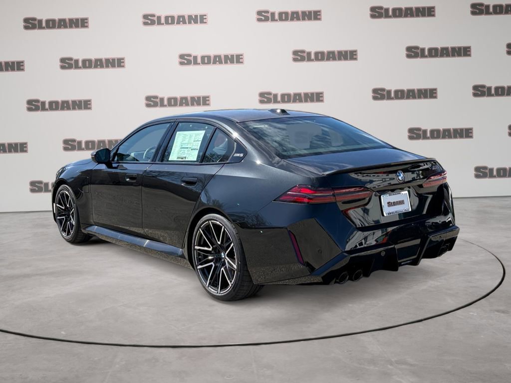 New 2026 BMW M5 image 3