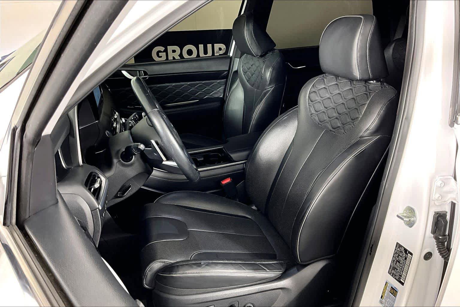 Used 2022 Hyundai Palisade Calligraphy FWD image 6