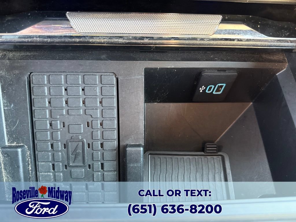 Used 2023 Ford F350 Lariat w/ Tow Technology Package AWD/4WD image 18