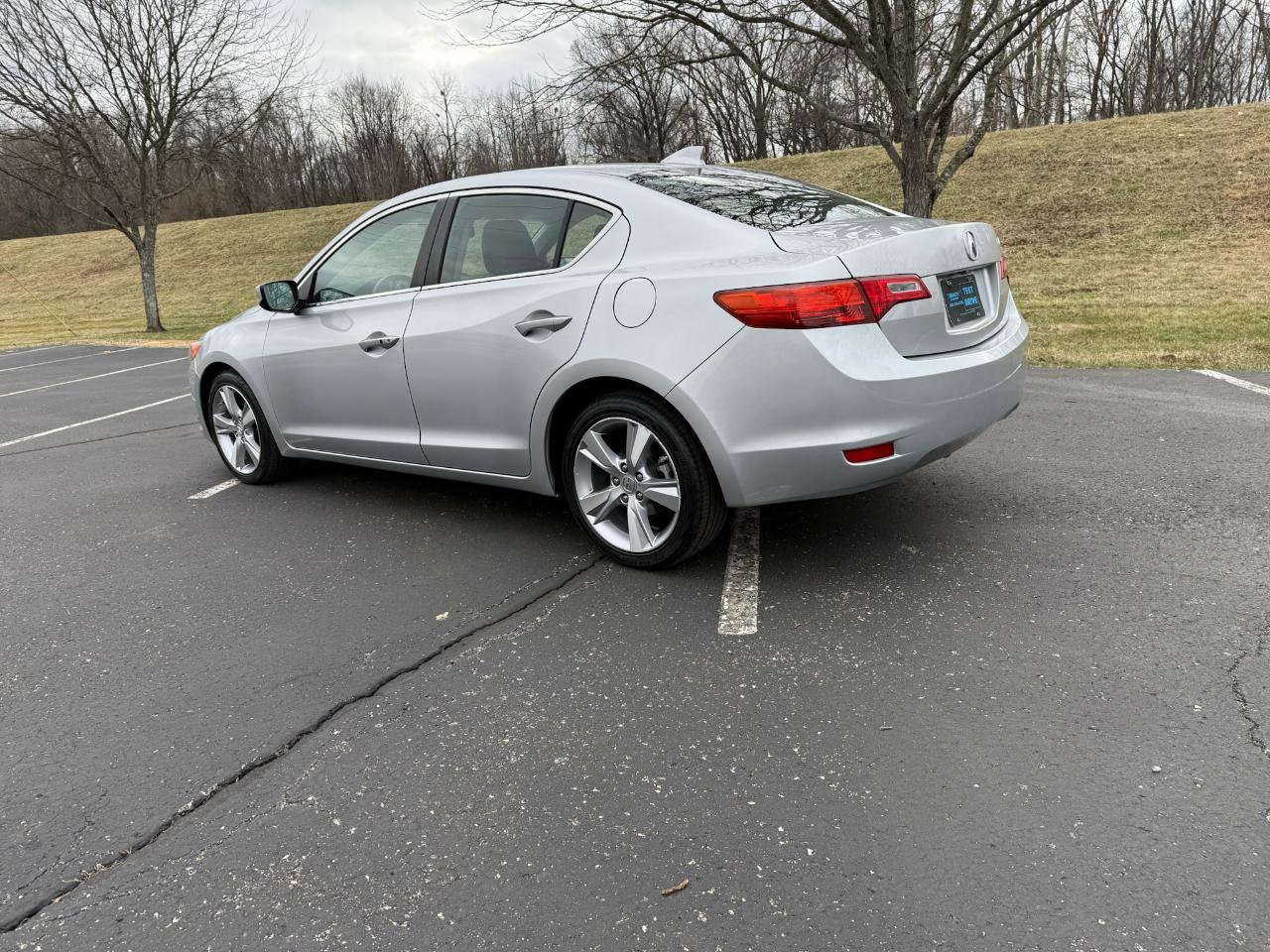 Used 2013 Acura ILX w/ Premium Package image 15