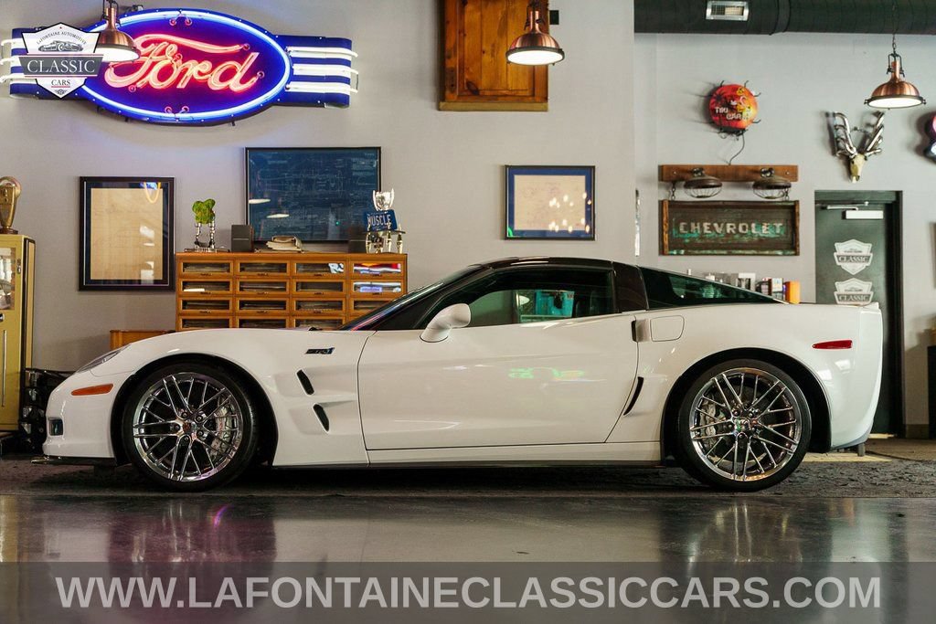 Used 2013 Chevrolet Corvette ZR1 w/ 3ZR Preferred Equipment Group RWD image 59