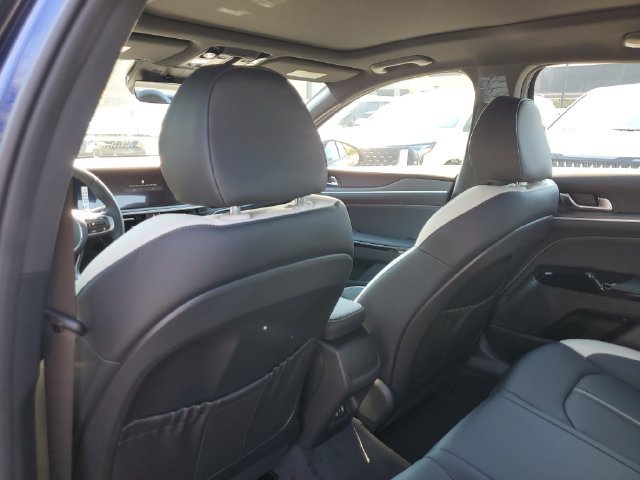 New 2027 Kia K5 GT-Line FWD image 17