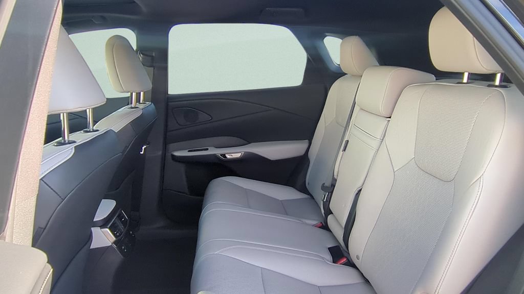 Used 2023 Lexus RX 350 w/ Accessory Package (Z1) AWD/4WD image 10
