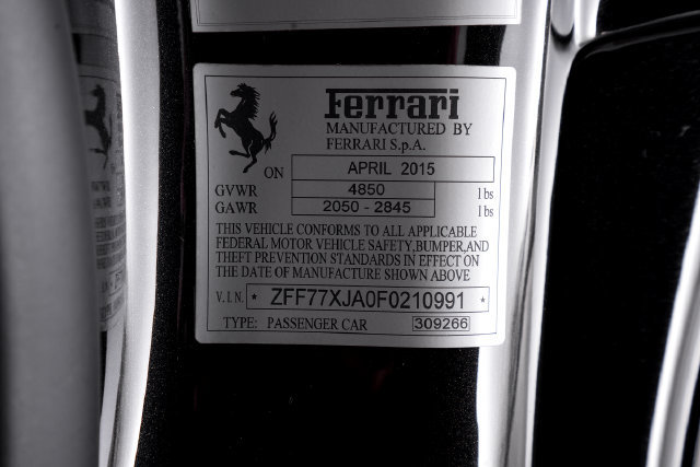 Used 2015 Ferrari California T RWD image 71