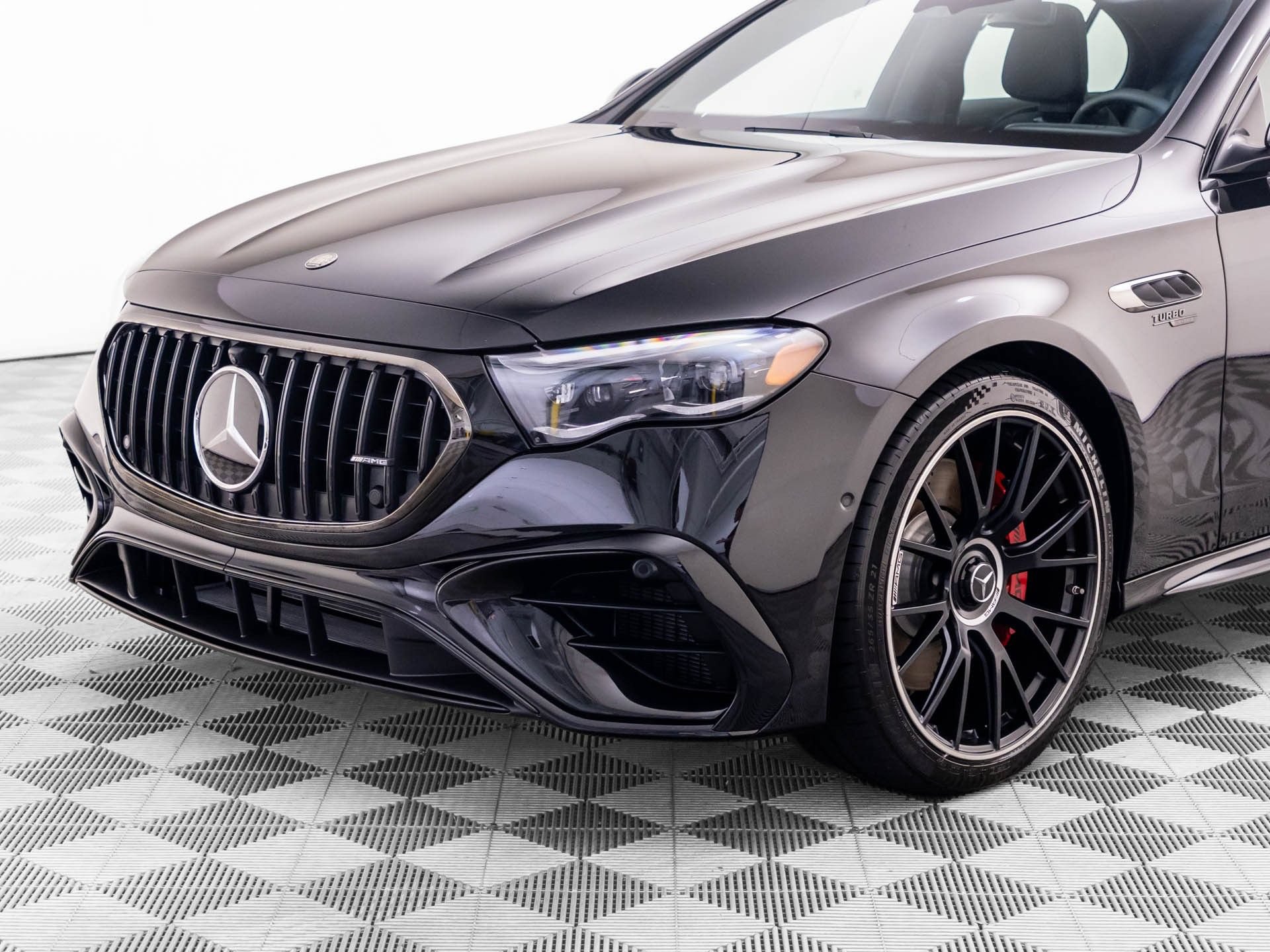 Used 2026 Mercedes-Benz E 53 AMG e 4MATIC Sedan image 37