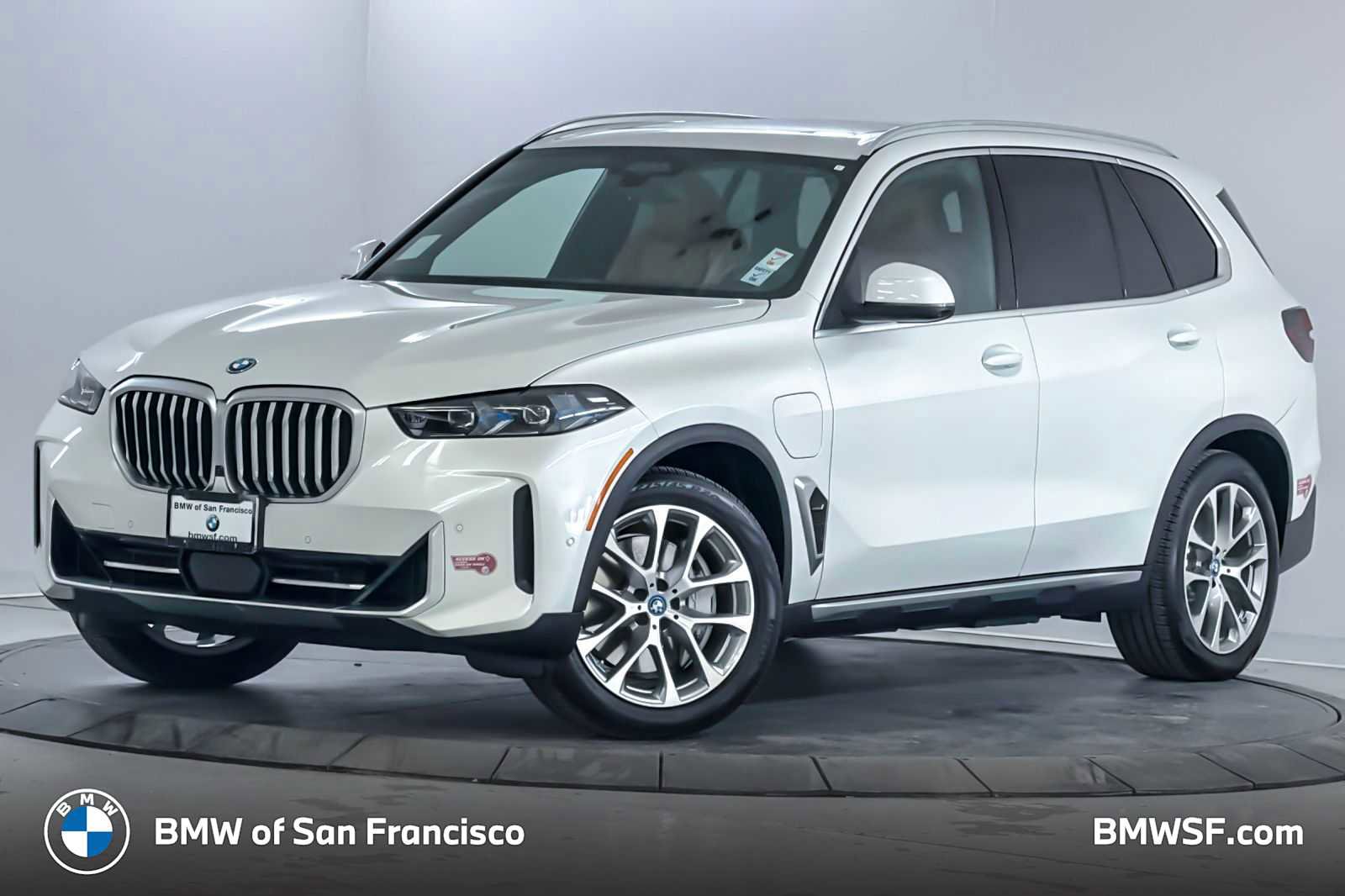Used 2024 BMW X5 xDrive50e w/ Premium Package AWD/4WD image 1