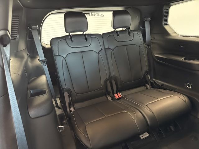 New 2026 Jeep Grand Cherokee L Limited w/ Limited Altitude Package image 31