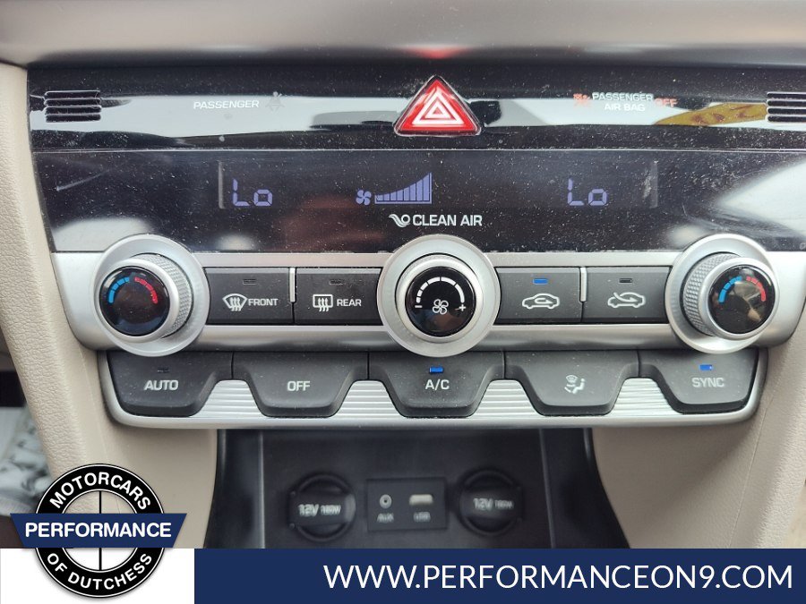 Used 2020 Hyundai Elantra Value Edition FWD image 18