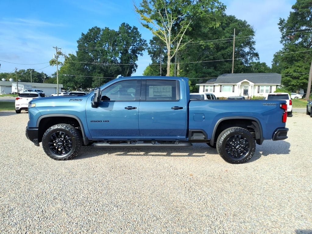New 2026 Chevrolet Silverado 2500 LTZ w/ LTZ Plus Package AWD/4WD image 4