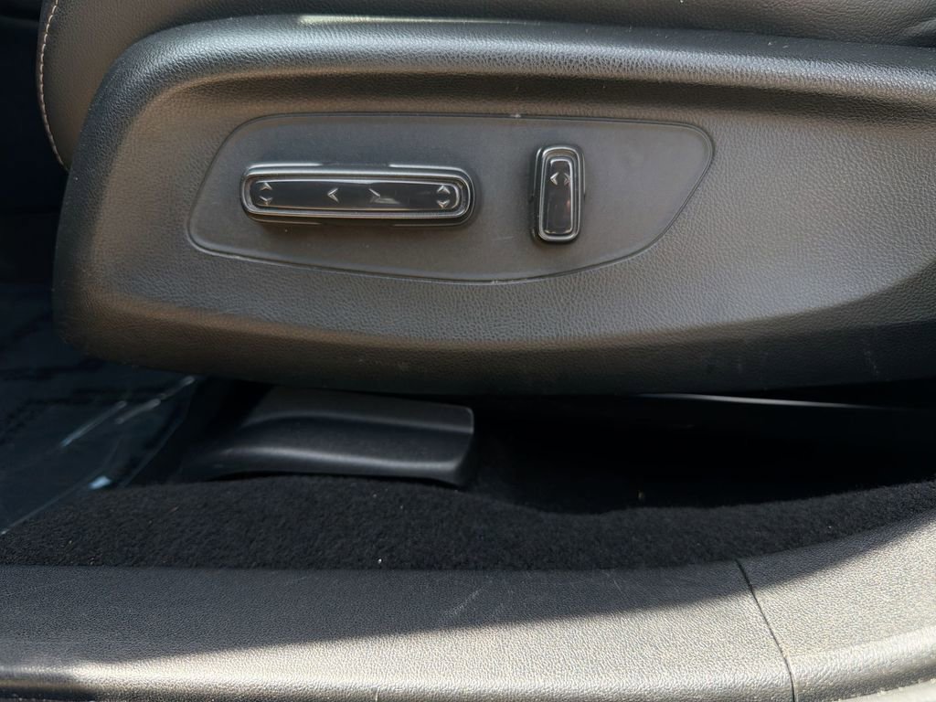 Used 2024 Honda HR-V EX-L image 14