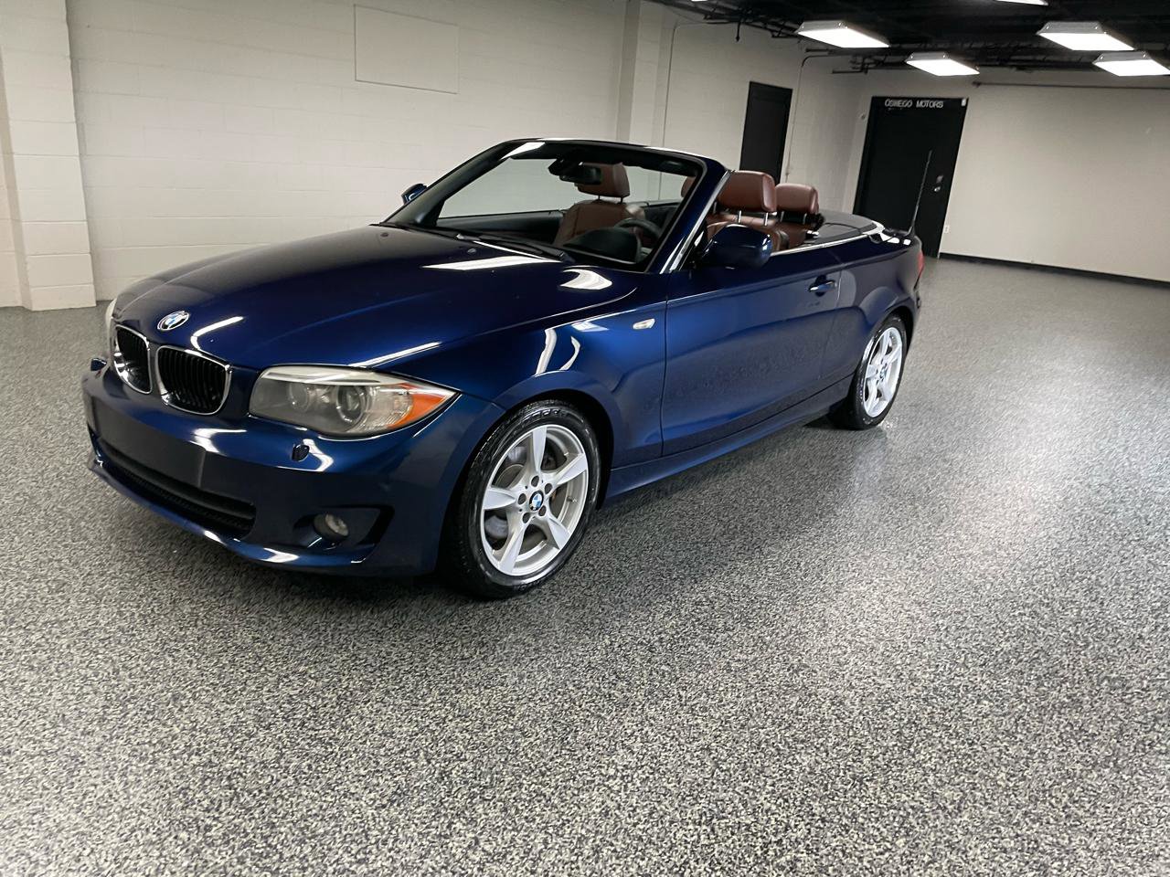 Used 2013 BMW 128i Convertible RWD image 14