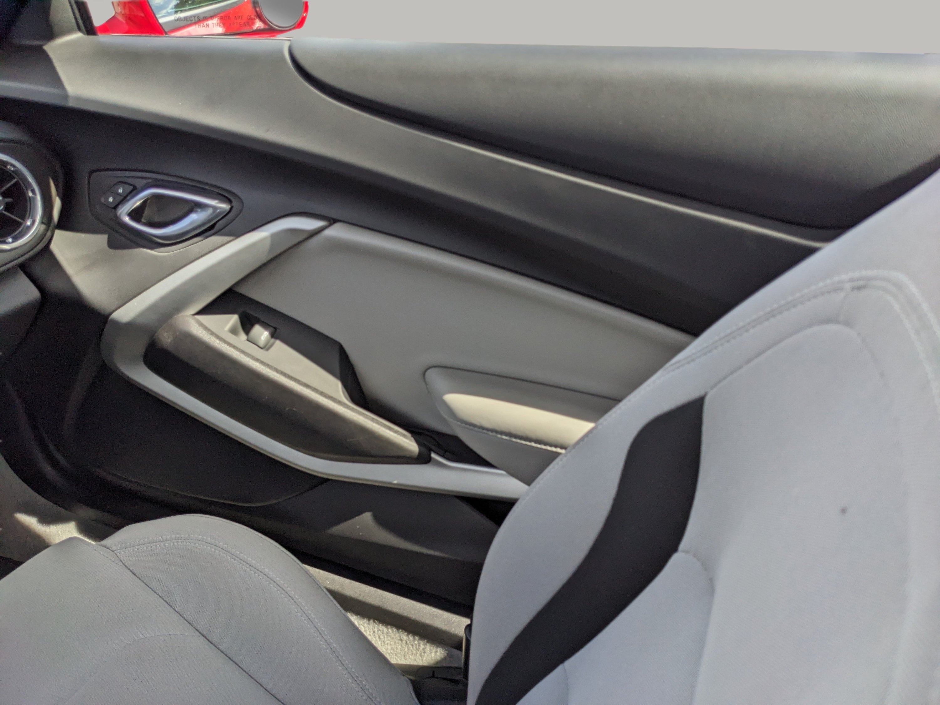 Used 2018 Chevrolet Camaro LT w/ RS Package RWD image 16