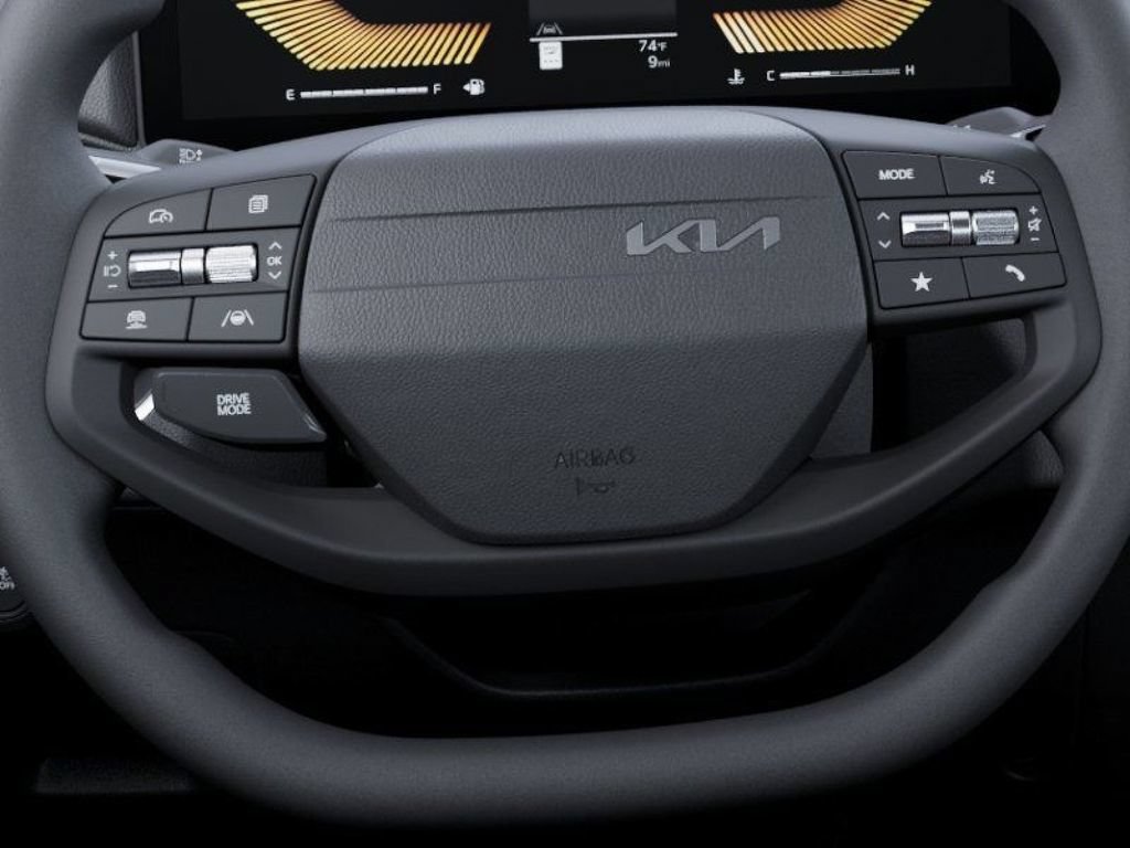 New 2026 Kia K4 FWD image 22