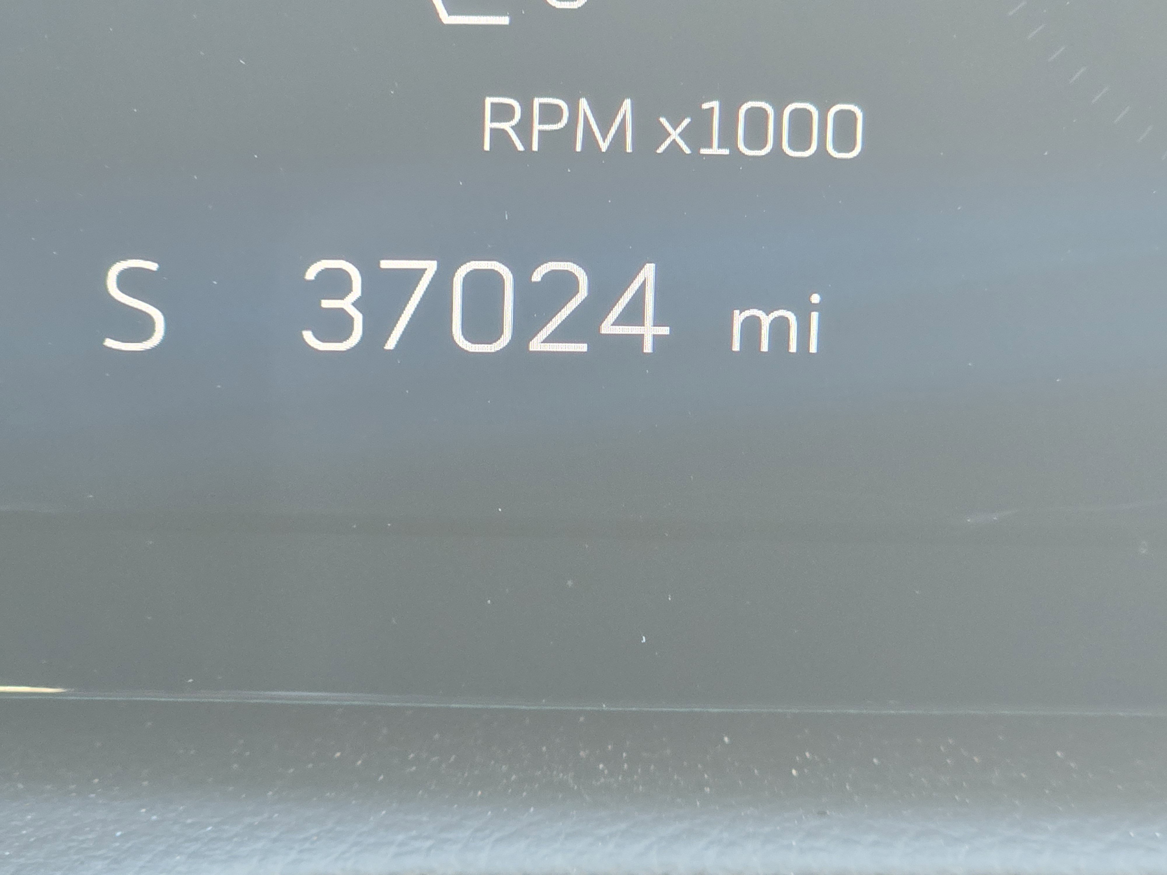 Used 2024 Cadillac XT4 Premium Luxury image 13