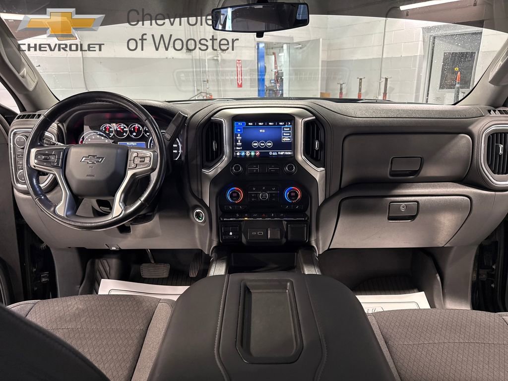 Used 2020 Chevrolet Silverado 1500 LT Trail Boss AWD/4WD image 33