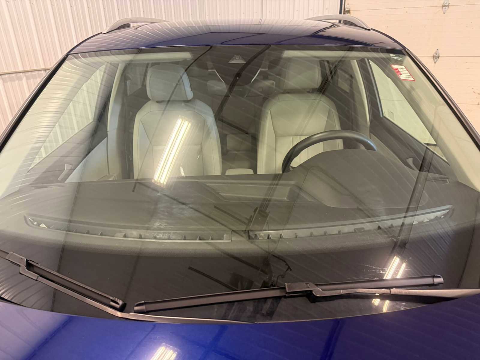 Certified 2024 Volkswagen Tiguan SE w/ Panoramic Sunroof Package AWD/4WD image 14