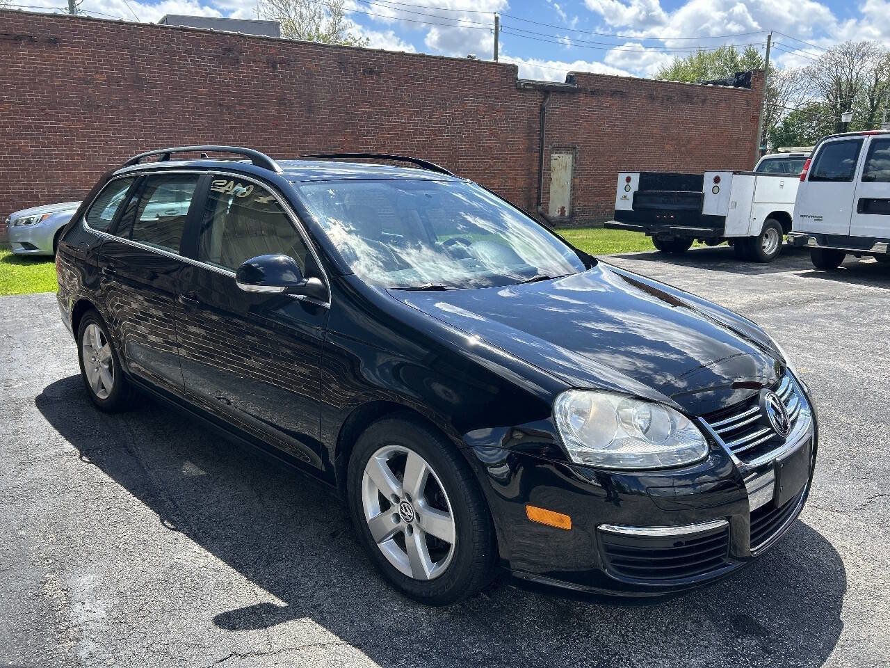 Used 2009 Volkswagen Jetta SE FWD image 5