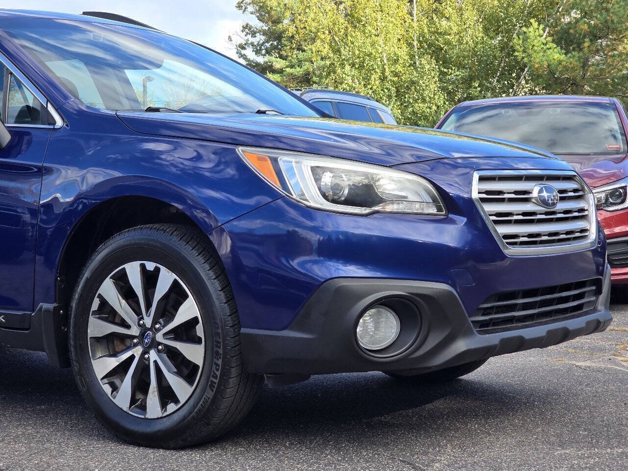 Used 2017 Subaru Outback 2.5i Limited AWD/4WD image 11