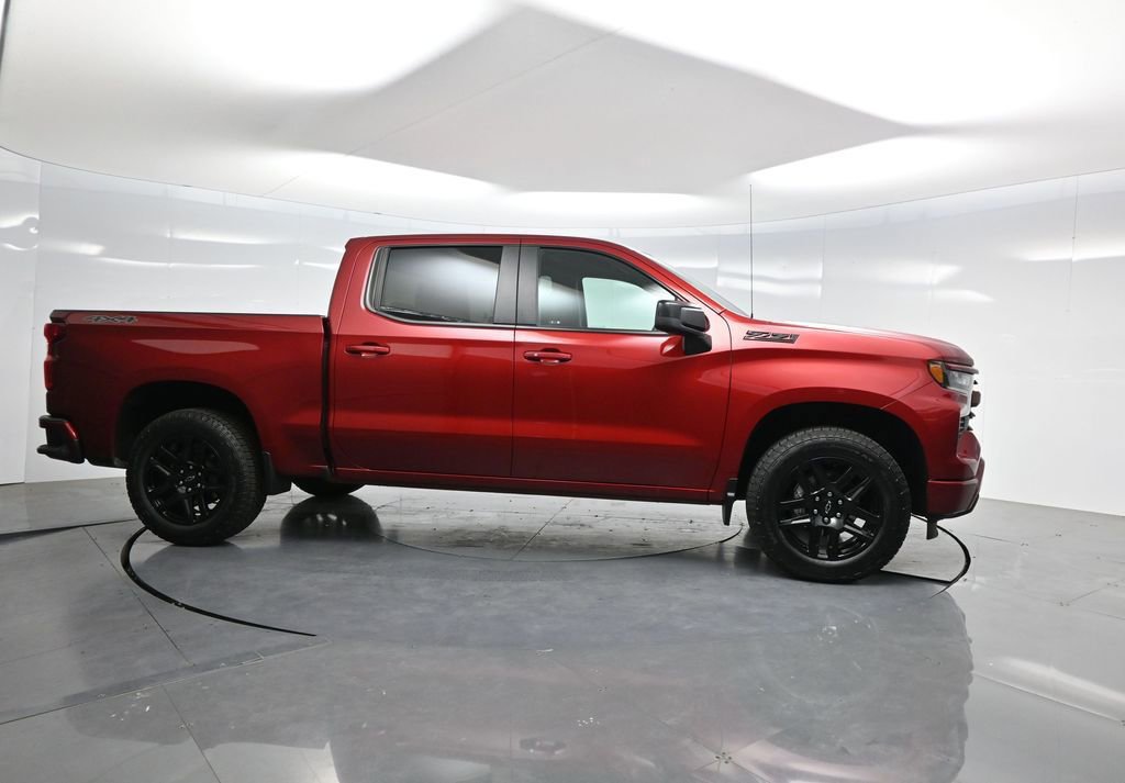 Used 2024 Chevrolet Silverado 1500 RST AWD/4WD image 41