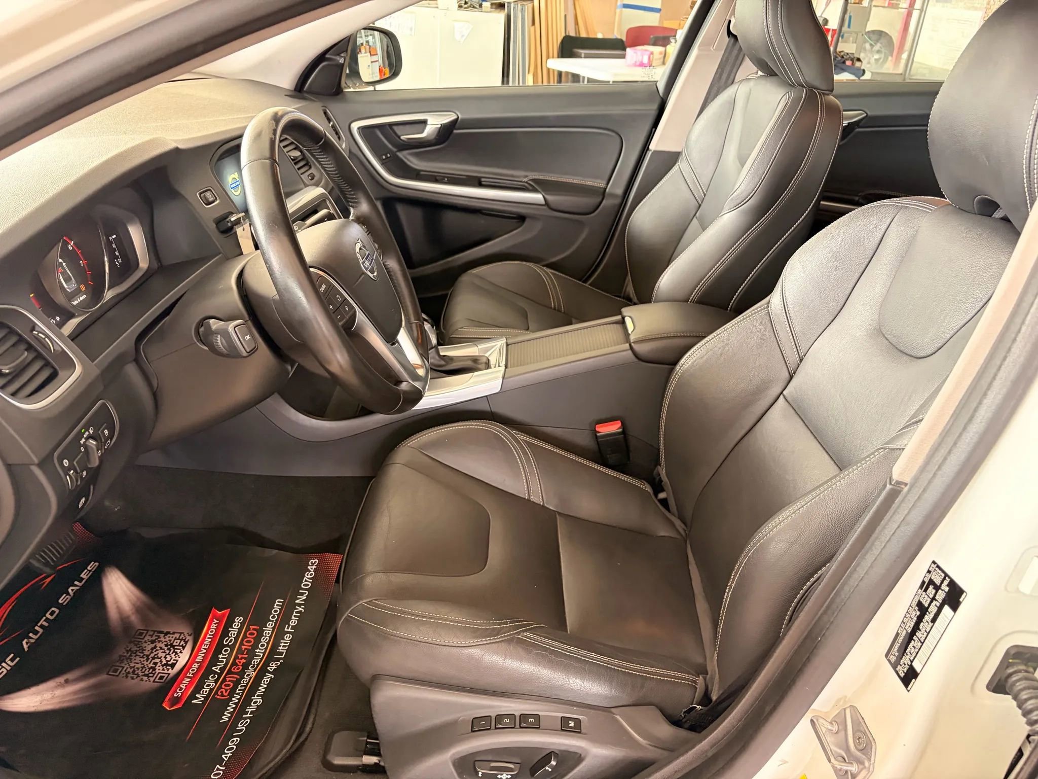 Used 2017 Volvo S60 T5 Dynamic w/ Vision Package AWD/4WD image 56