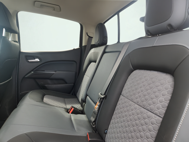 Certified 2021 Chevrolet Colorado Z71 AWD/4WD image 8