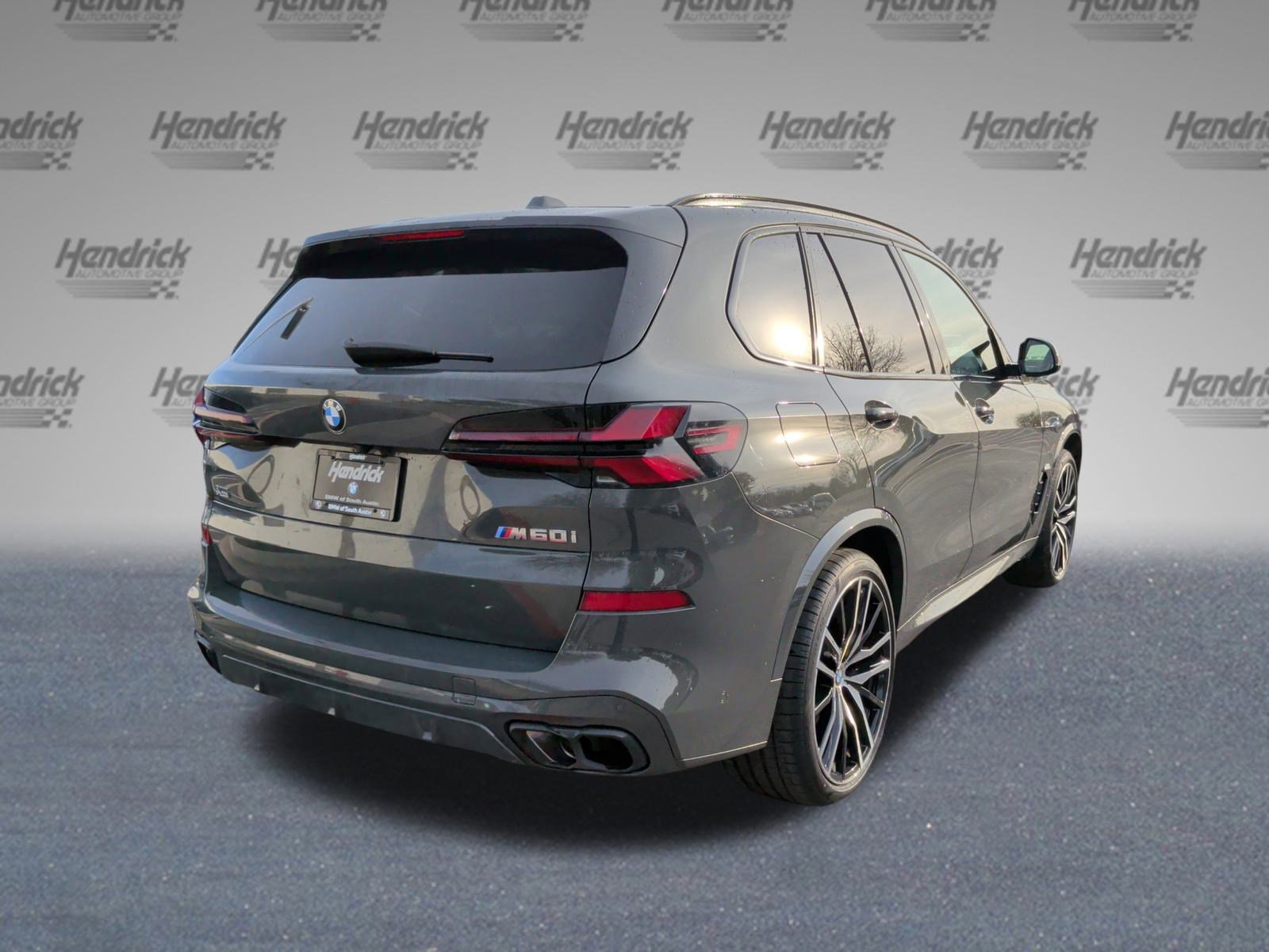 Certified 2025 BMW X5 M60i w/ Climate Comfort Package image 7