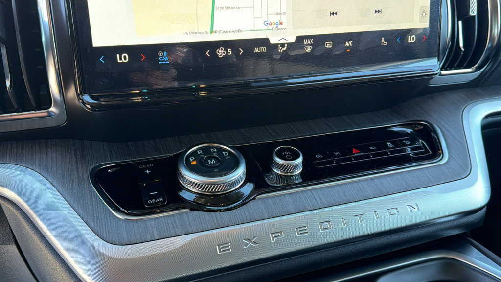 New 2025 Ford Expedition Platinum w/ Platinum Ultimate Package AWD/4WD image 14