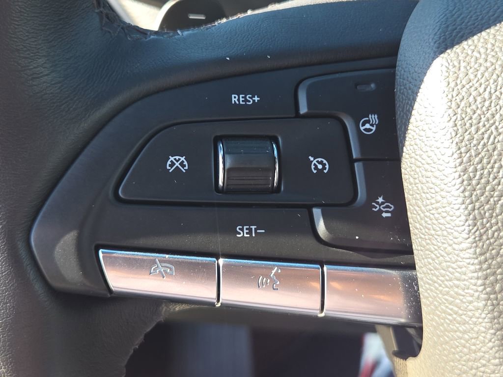 Used 2025 Cadillac CT4 Luxury image 27