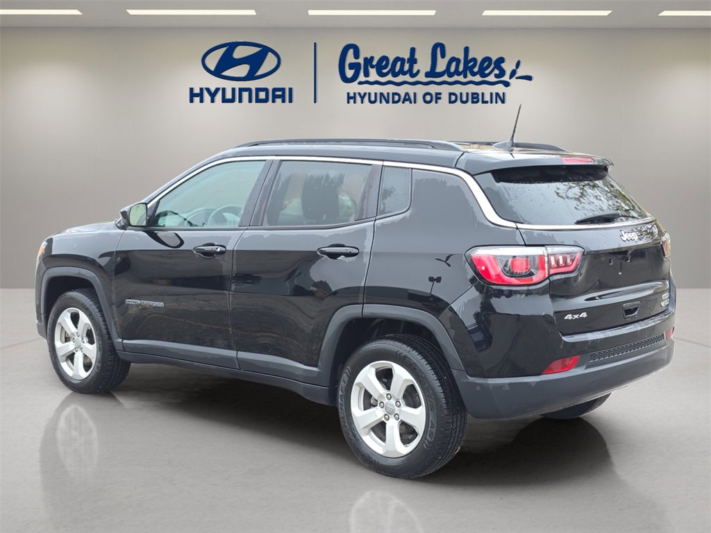 Used 2019 Jeep Compass Latitude image 3