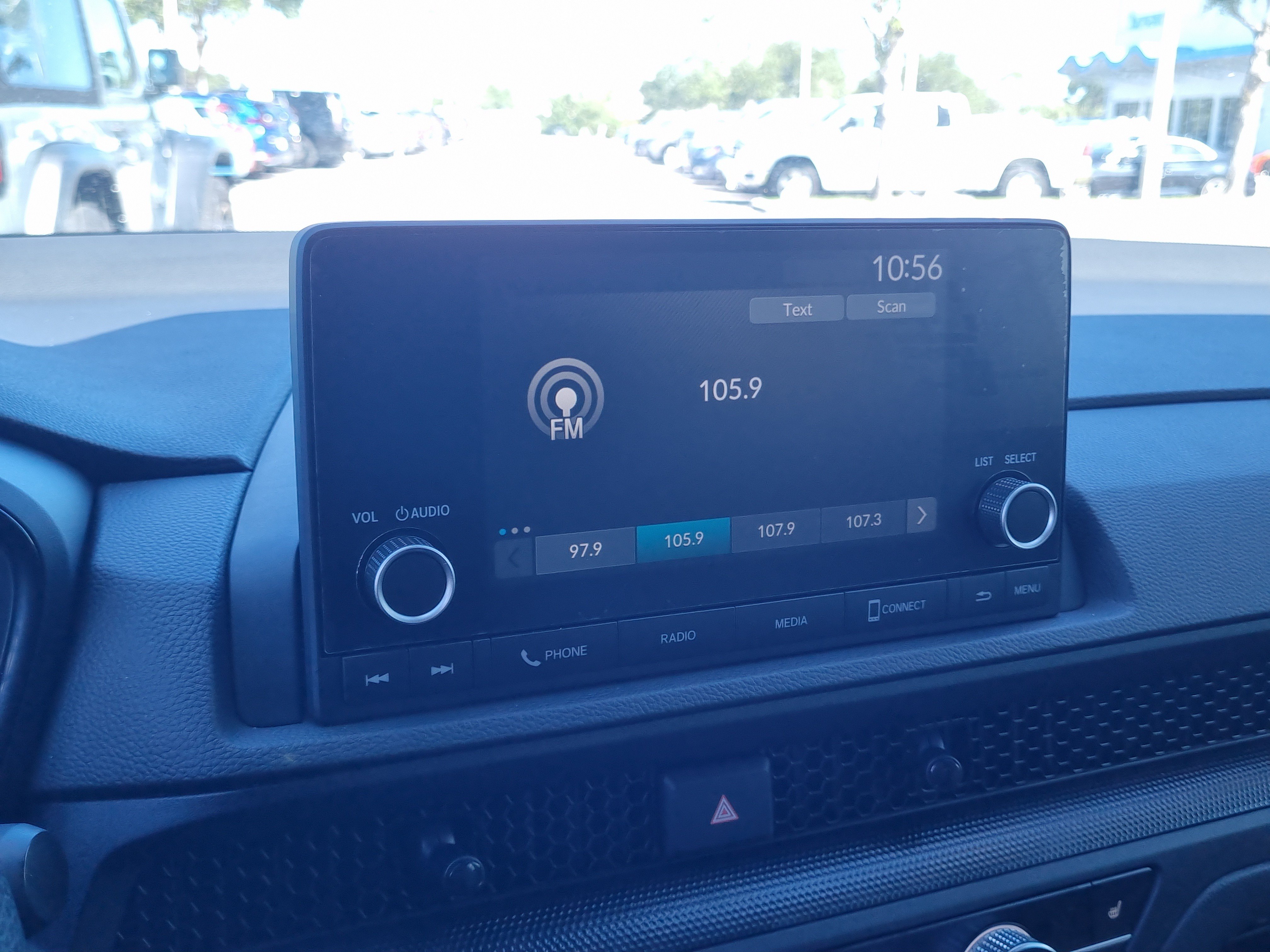 Used 2024 Honda CR-V EX image 29