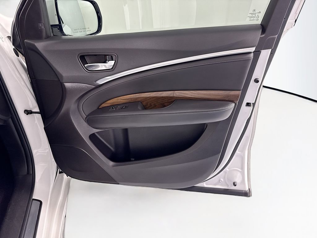 Used 2020 Acura MDX FWD w/ Advance Package image 27