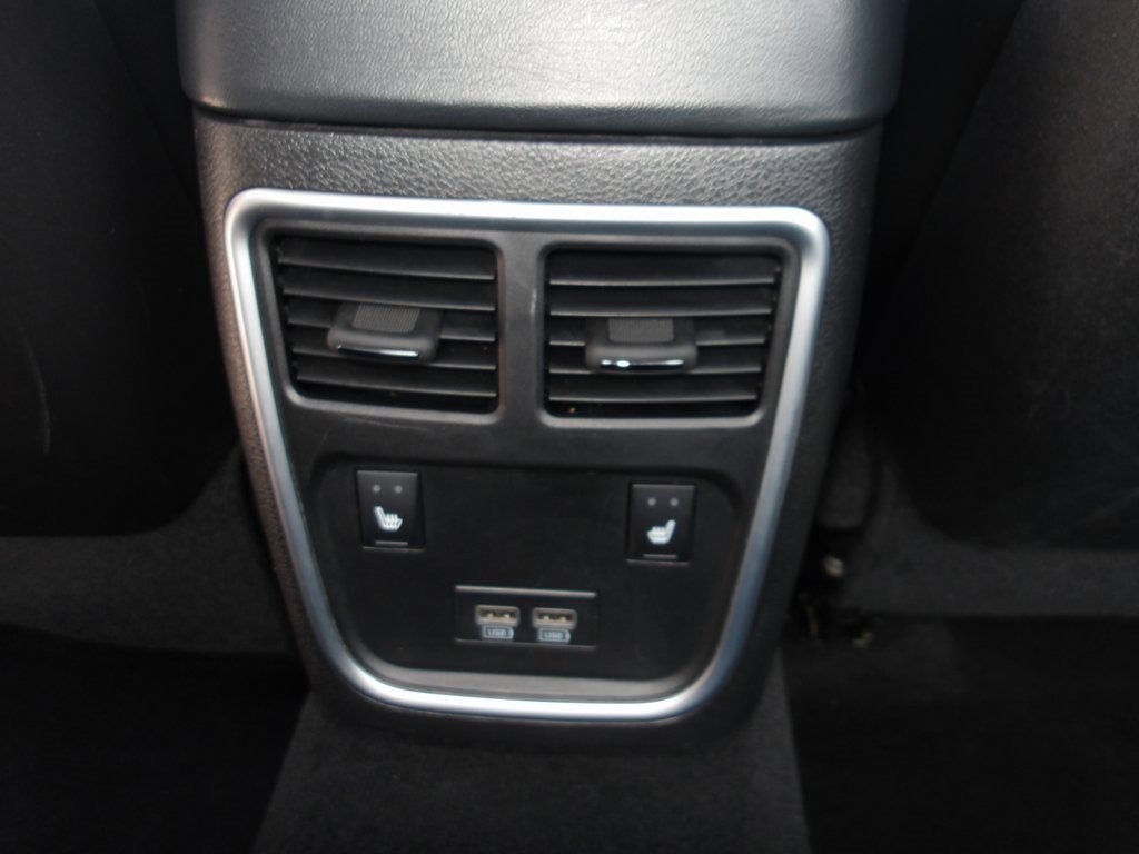 Used 2022 Dodge Charger SXT w/ Leather Interior Group image 18