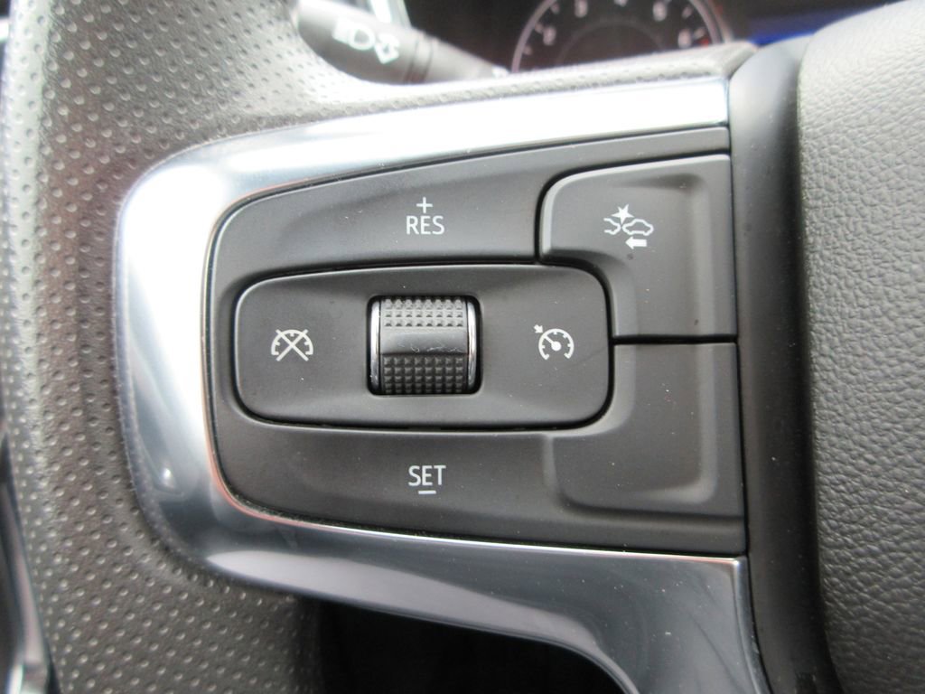 Used 2024 Chevrolet Blazer LT w/ Convenience Package image 24