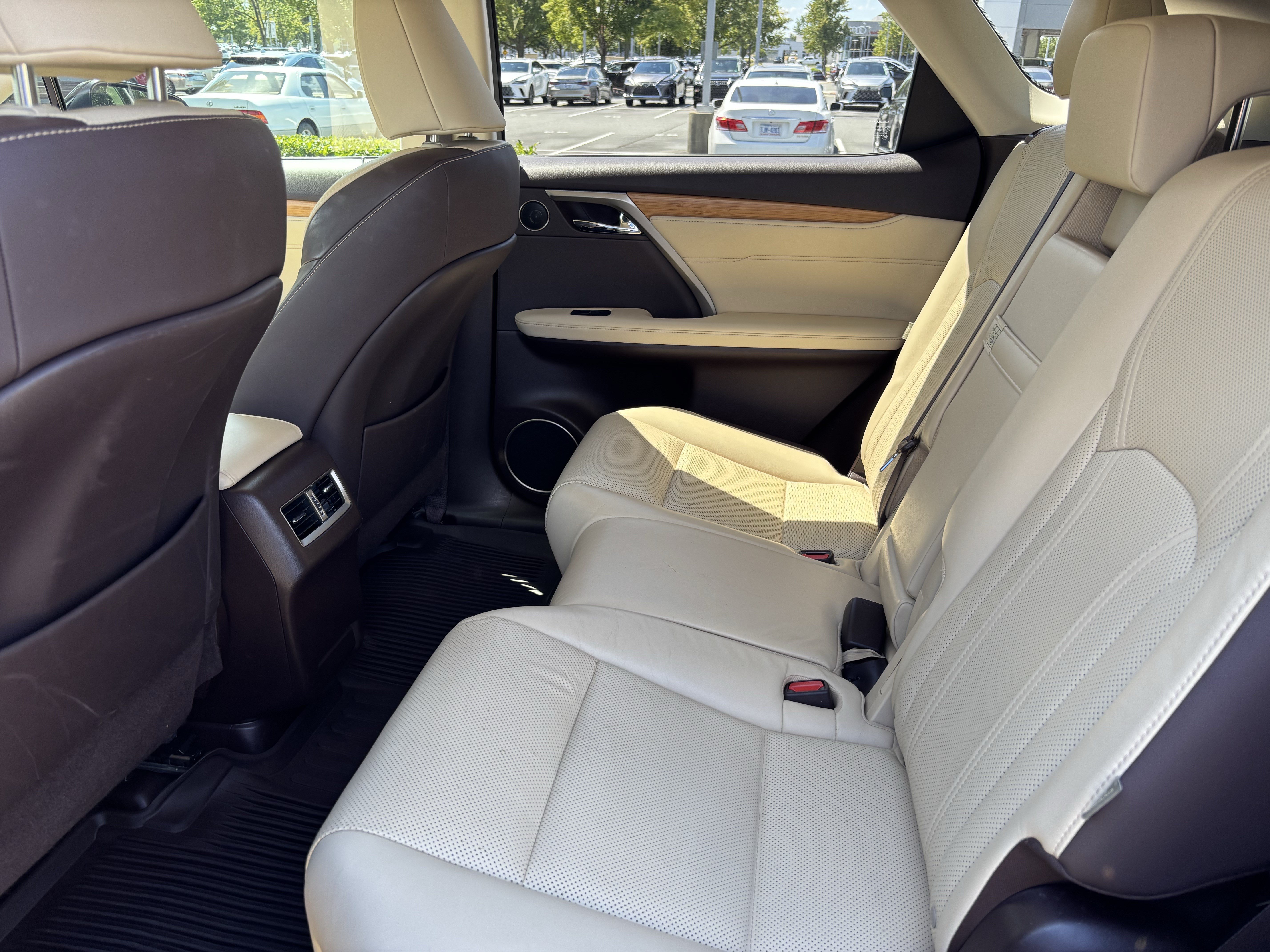 Used 2019 Lexus RX 350L AWD image 18