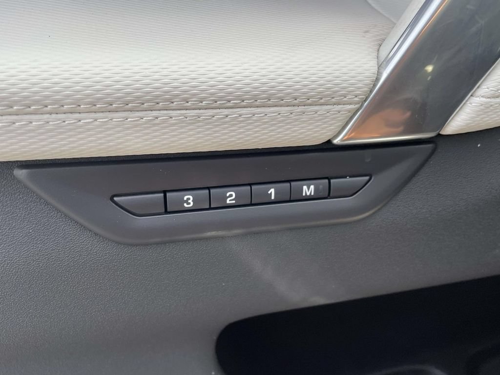 New 2026 Land Rover Discovery Sport Landmark AWD/4WD image 36