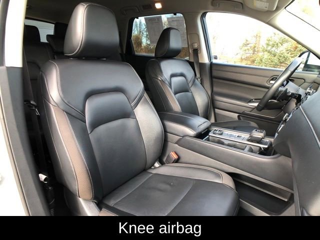 Used 2022 Nissan Pathfinder SL image 26