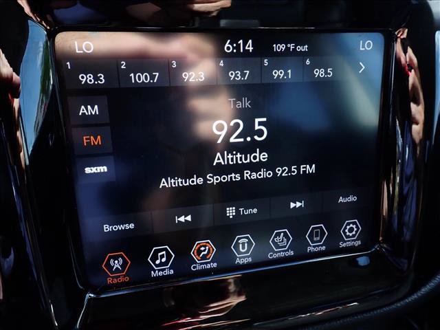Used 2020 Jeep Compass Limited AWD/4WD image 21