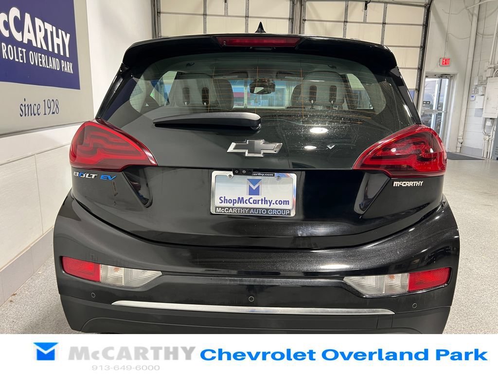 Used 2017 Chevrolet Bolt Premier w/ Driver Confidence II Package FWD image 6