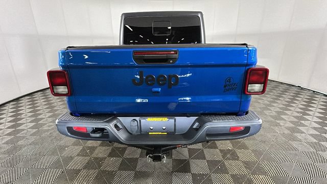 Used 2021 Jeep Gladiator Sport AWD/4WD image 3