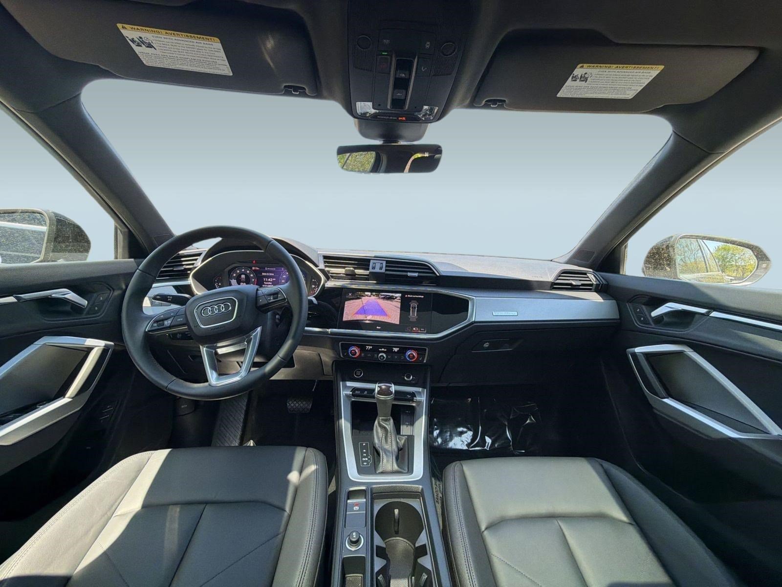 Used 2025 Audi Q3 2.0T Premium w/ Convenience Package AWD/4WD image 16