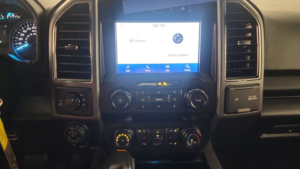 Used 2020 Ford F150 XLT w/ Equipment Group 302A Luxury AWD/4WD image 14
