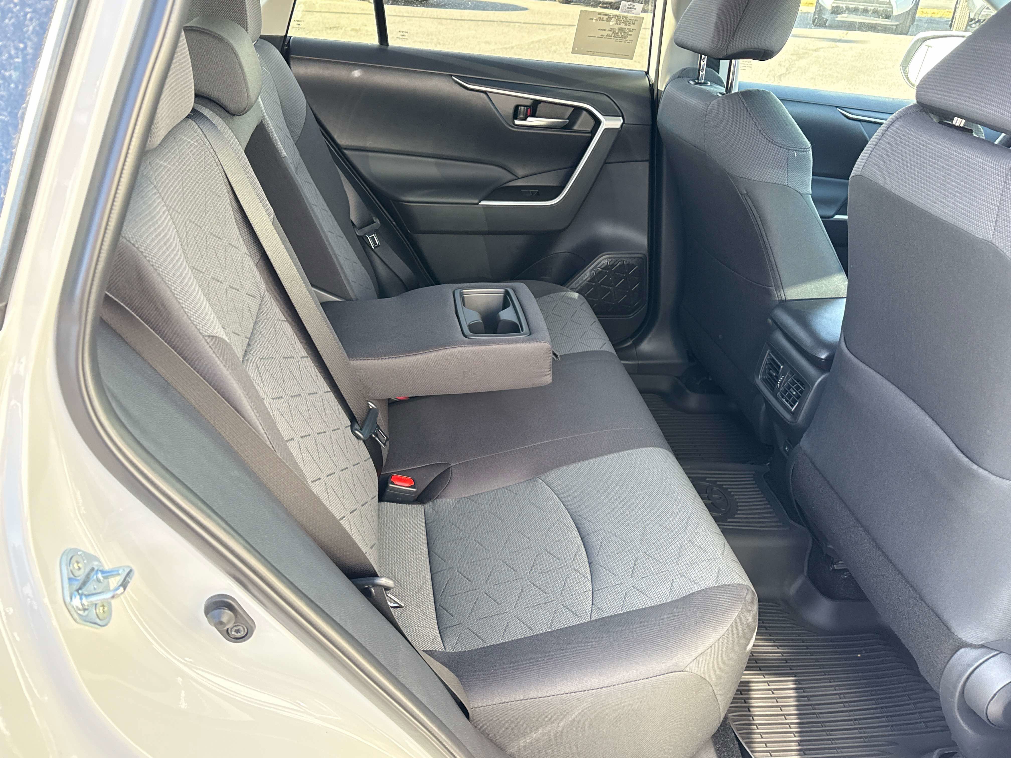 New 2025 Toyota RAV4 XLE image 14