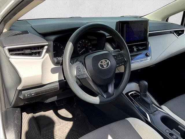 Used 2023 Toyota Corolla LE FWD image 13