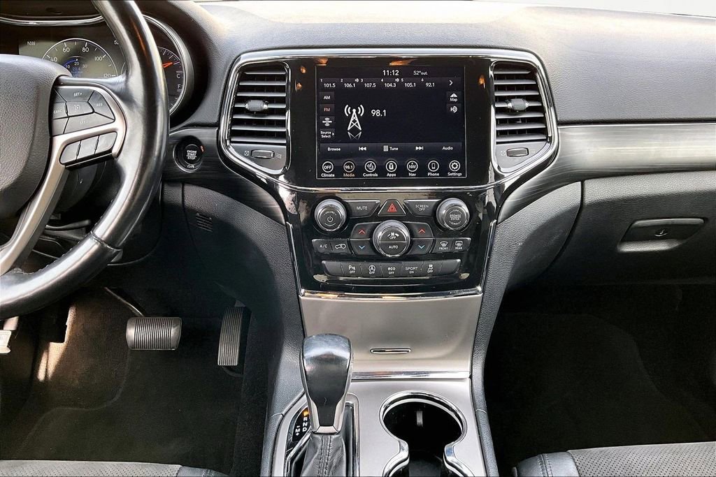 Used 2022 Jeep Grand Cherokee Laredo X image 11