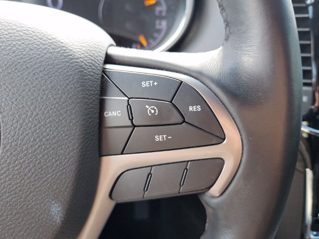 Used 2019 Jeep Grand Cherokee Altitude AWD/4WD image 25