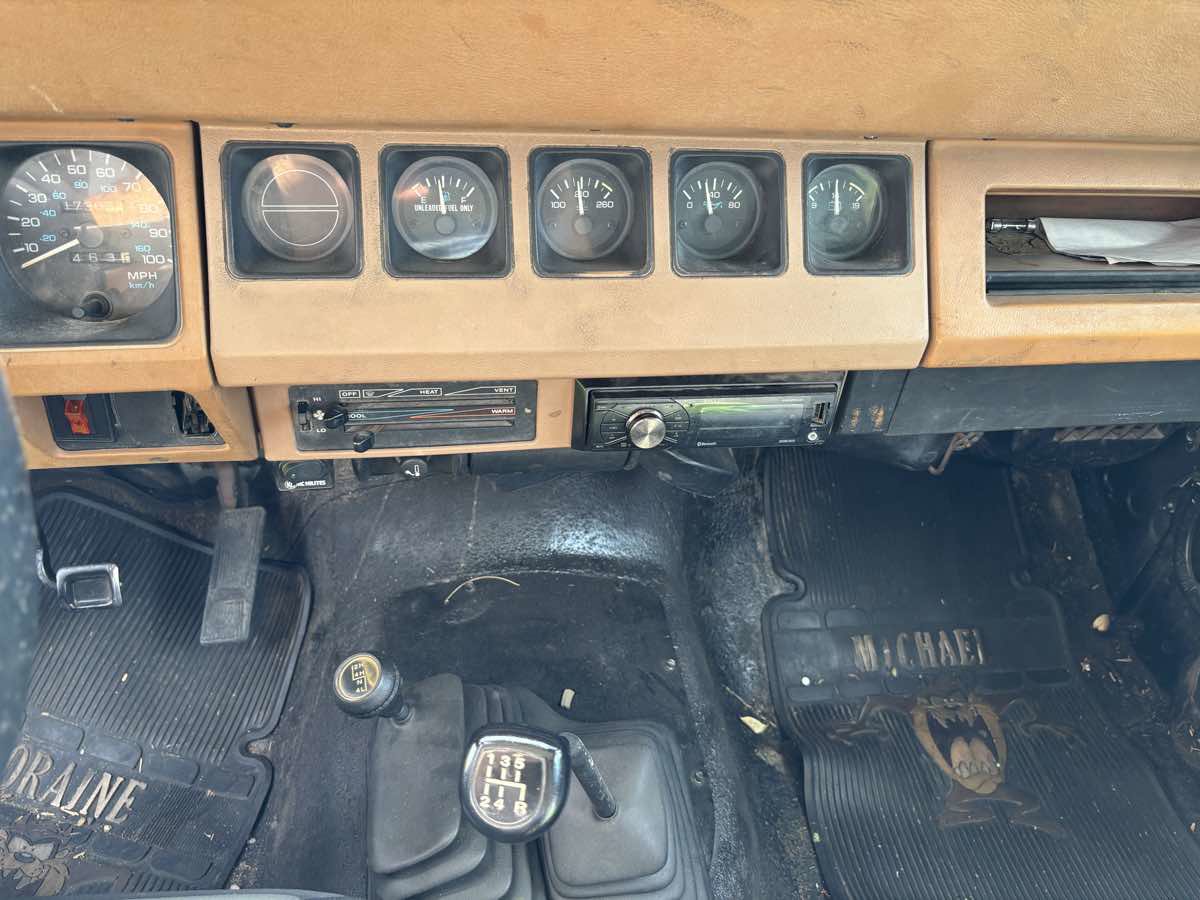 Used 1995 Jeep Wrangler S AWD/4WD image 19