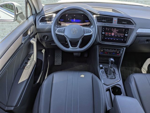 Certified 2023 Volkswagen Tiguan SE image 17
